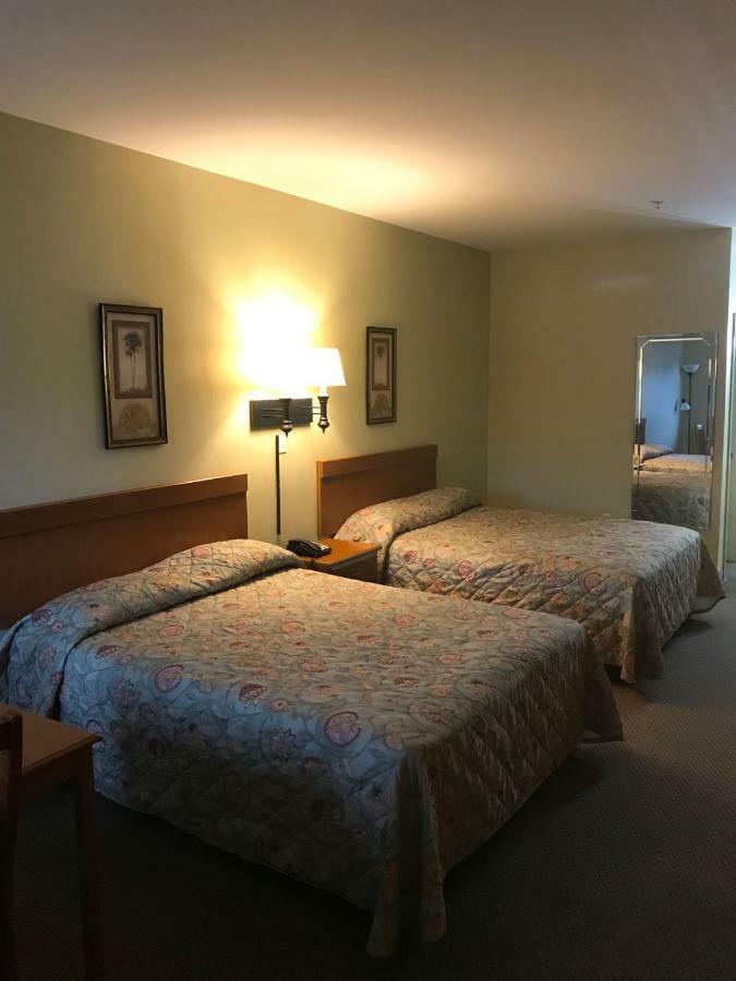 City Heart Inn & Suites Piedmont 외부 사진